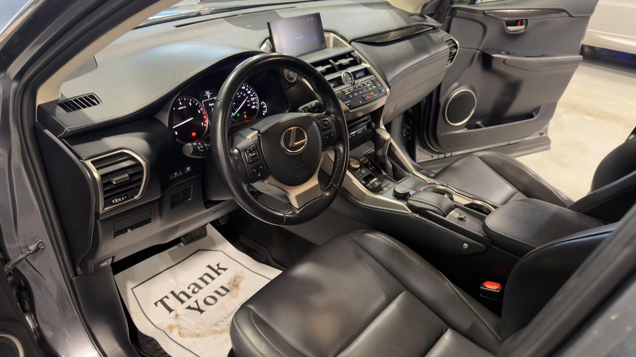 2017 Lexus NX 200t Premium Photo