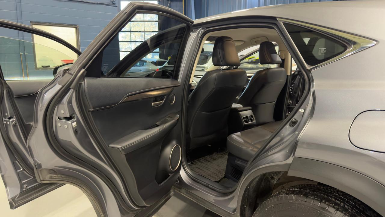 2017 Lexus NX 200t Premium Photo