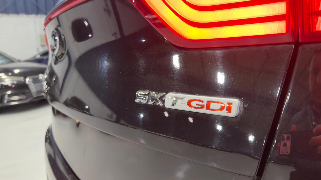 2017 Kia Sportage SX Photo