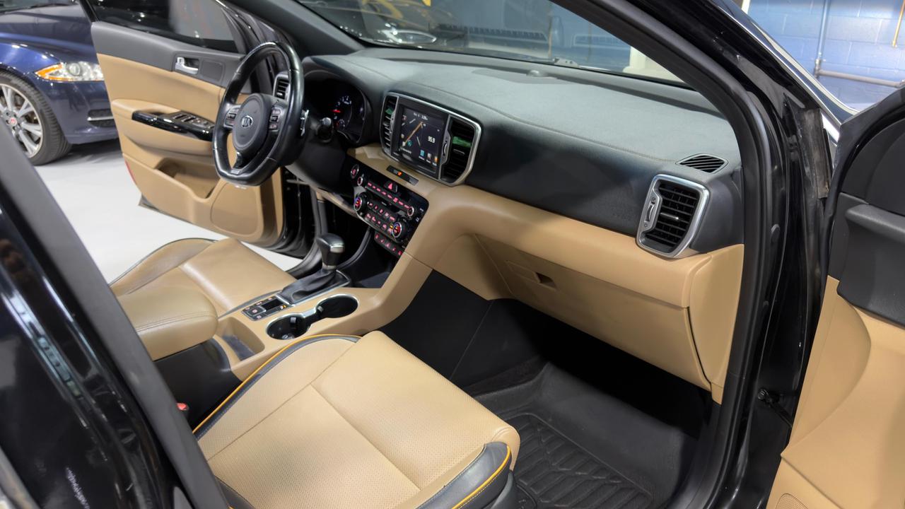 2017 Kia Sportage SX Photo