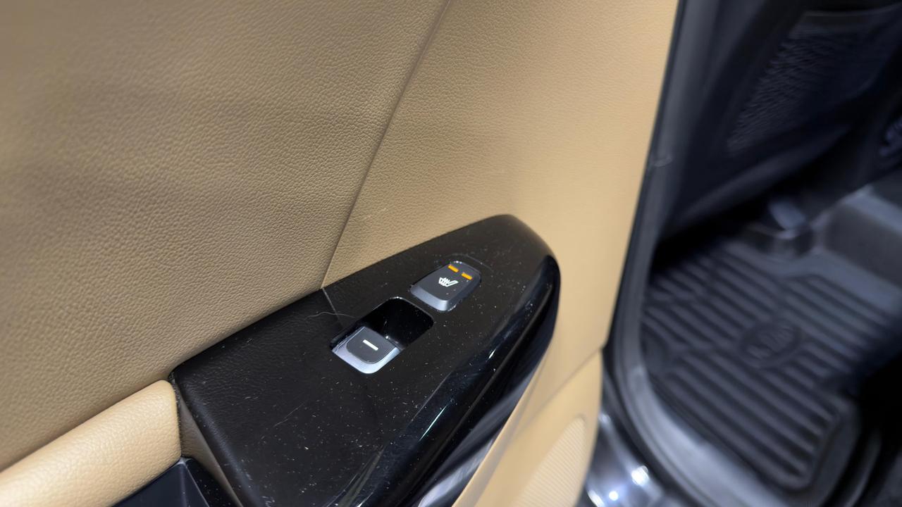 2017 Kia Sportage SX Photo