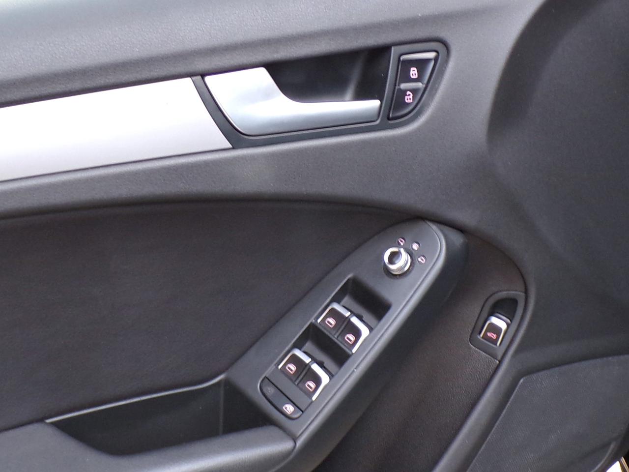 2015 Audi A4 S-LINE TFSI QUATTRO PROGRESSIV PREMIUM Photo