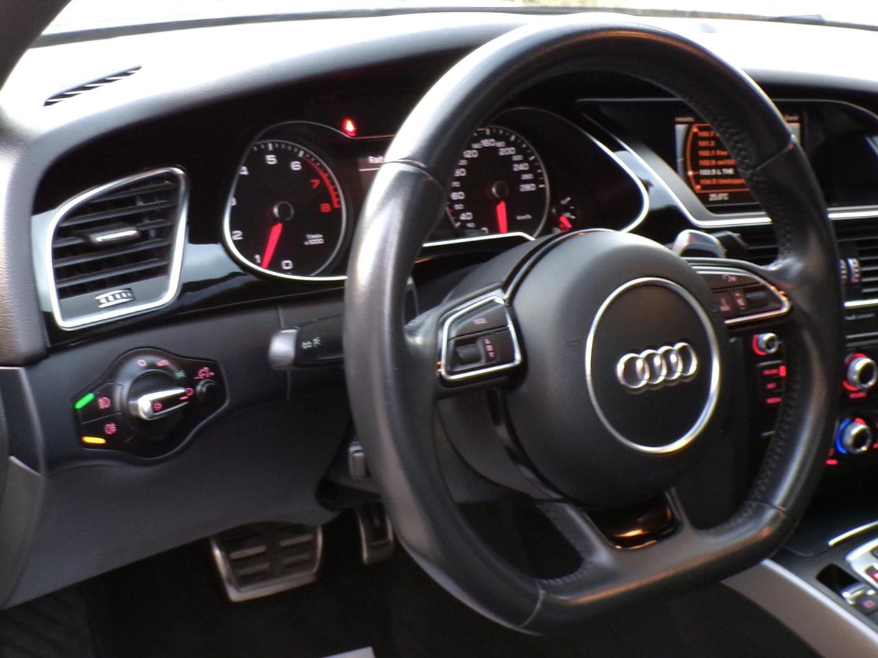 2015 Audi A4 S-LINE TFSI QUATTRO PROGRESSIV PREMIUM Photo