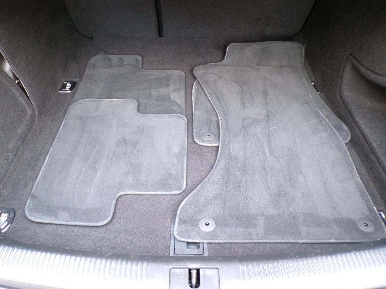 2015 Audi A4 S-LINE TFSI QUATTRO PROGRESSIV PREMIUM Photo