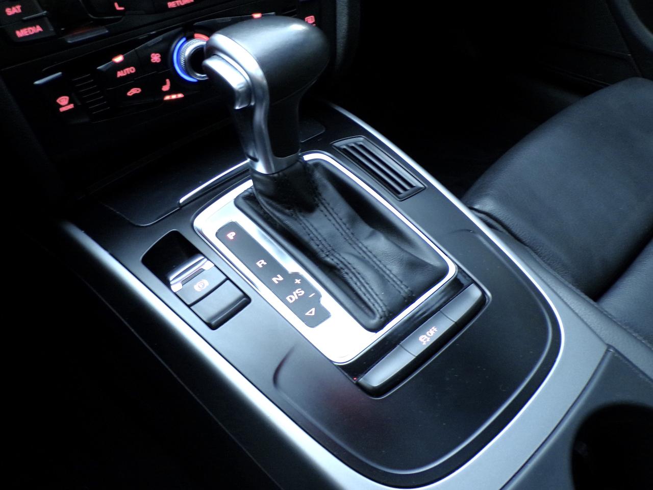 2015 Audi A4 S-LINE TFSI QUATTRO PROGRESSIV PREMIUM Photo