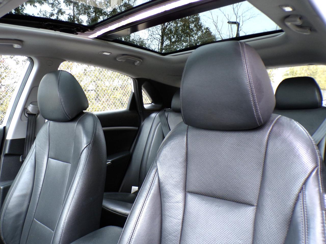 2016 Hyundai Elantra GT LIMITED | NAVI | CAMERA | PANO ROOF | B.T. Photo