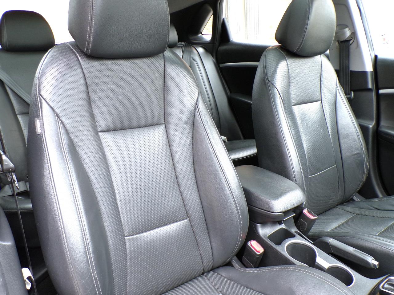 2016 Hyundai Elantra GT LIMITED | NAVI | CAMERA | PANO ROOF | B.T. Photo