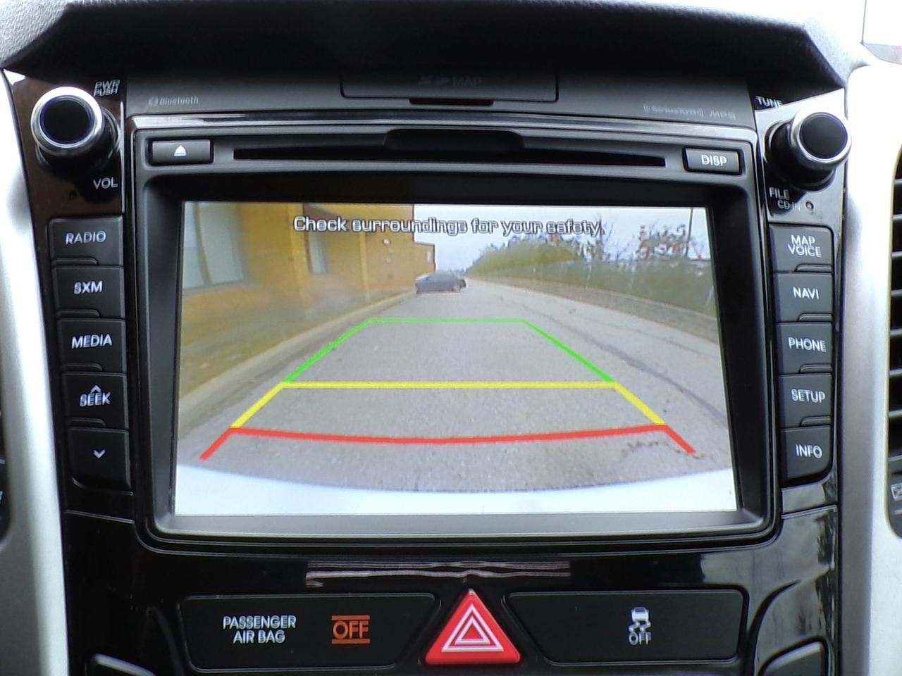 2016 Hyundai Elantra GT LIMITED | NAVI | CAMERA | PANO ROOF | B.T. Photo