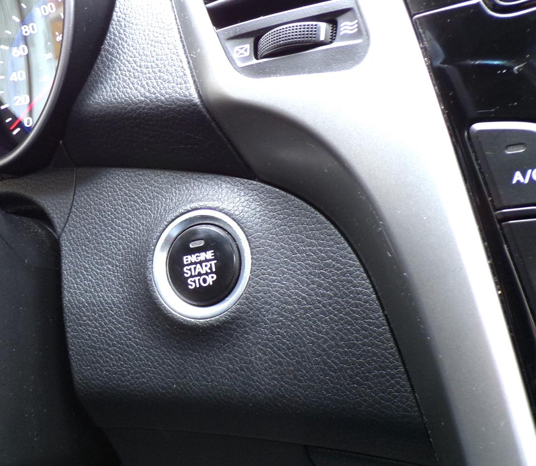 2016 Hyundai Elantra GT LIMITED | NAVI | CAMERA | PANO ROOF | B.T. Photo