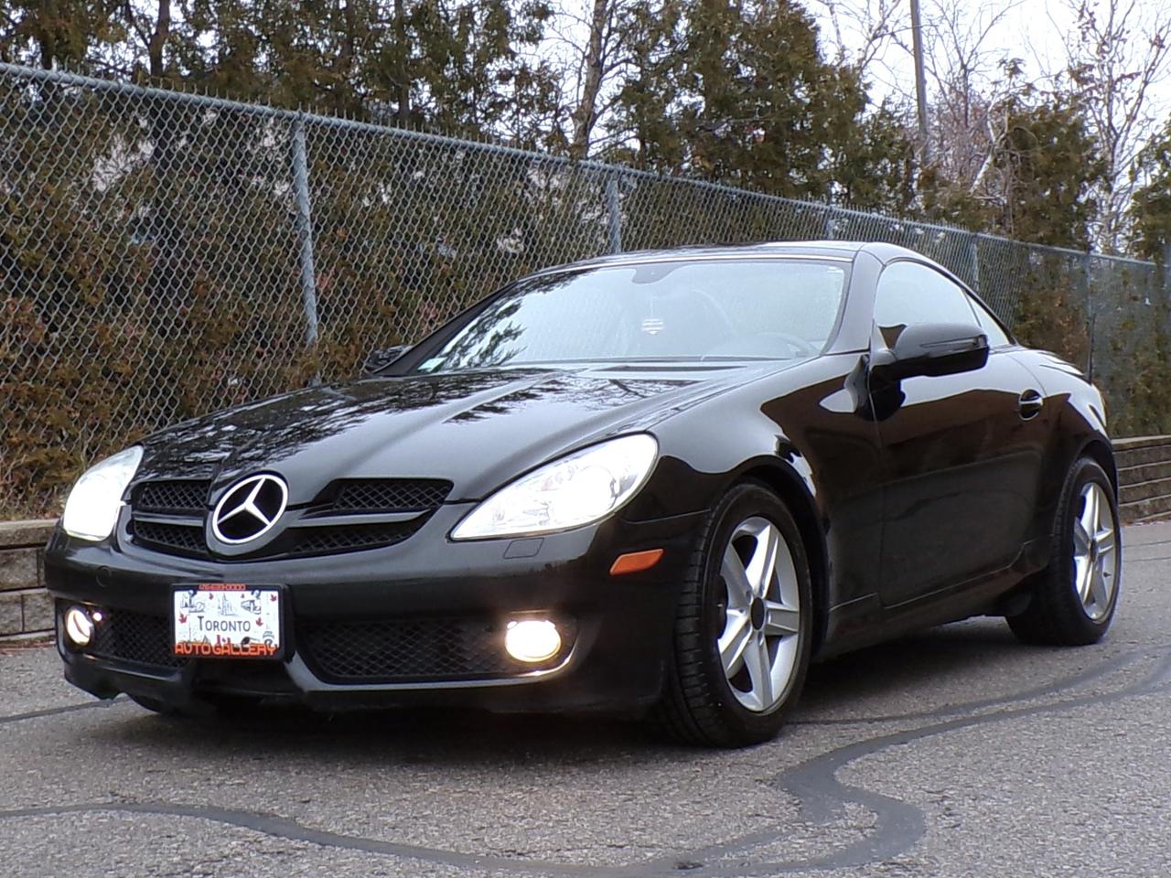 2009 Mercedes-Benz SLK CONVERTIBLE LEATHER H. SEATS ONTARIO VEHICLE Photo