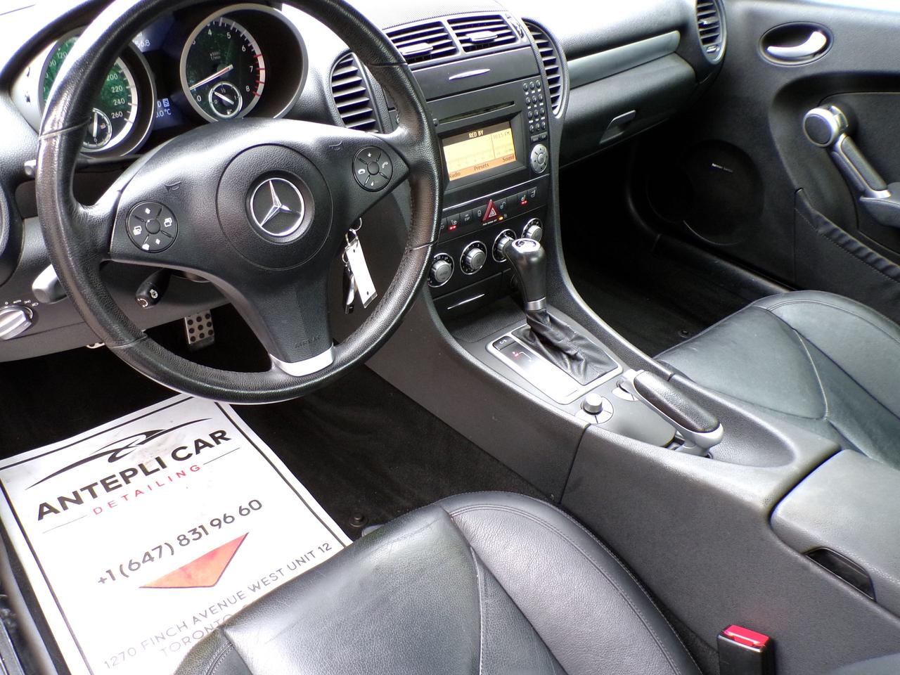 2009 Mercedes-Benz SLK CONVERTIBLE LEATHER H. SEATS ONTARIO VEHICLE Photo