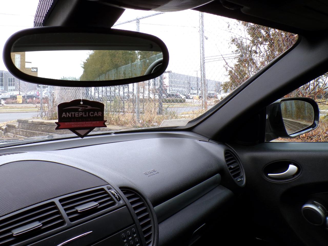 2009 Mercedes-Benz SLK300 CONVERTIBLE | ONTARIO VEHICLE Photo