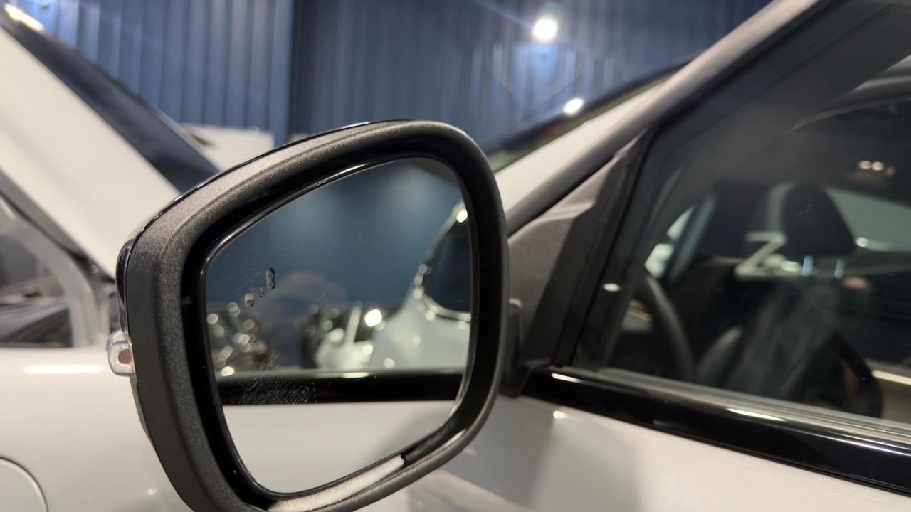 2021 Ford Mustang Mach-E Premium Photo