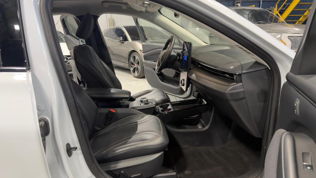 2021 Ford Mustang Mach-E Premium Photo