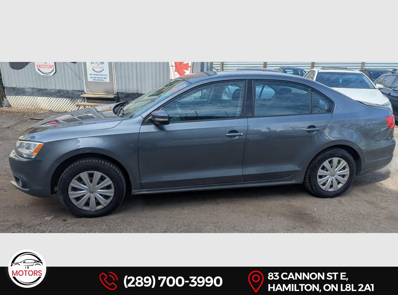 2014 Volkswagen Jetta Man 2.0 *Certified* *1 Owner* *No Accidents*  Photo