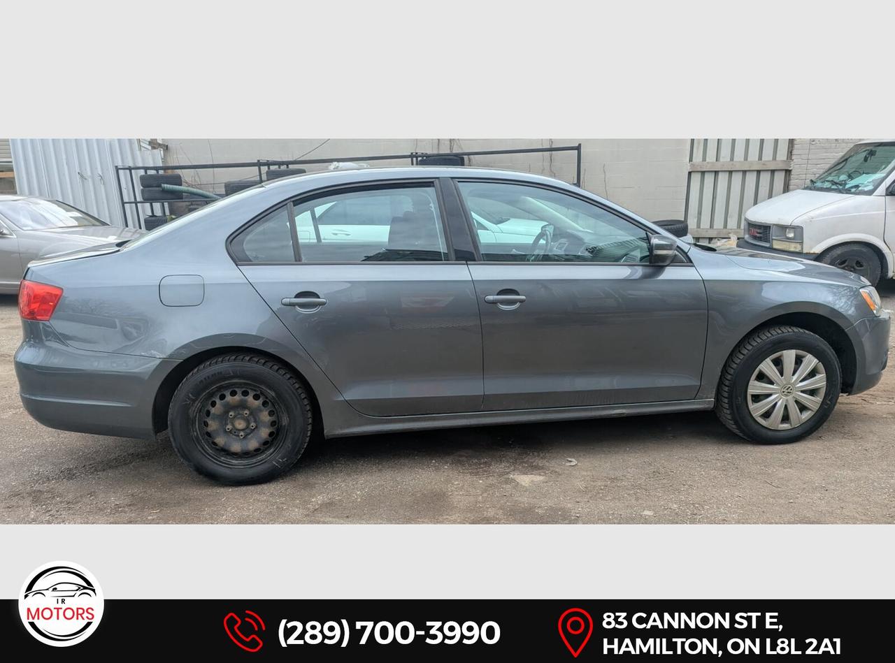 2014 Volkswagen Jetta Man 2.0 *Certified* *1 Owner* *No Accidents*  Photo