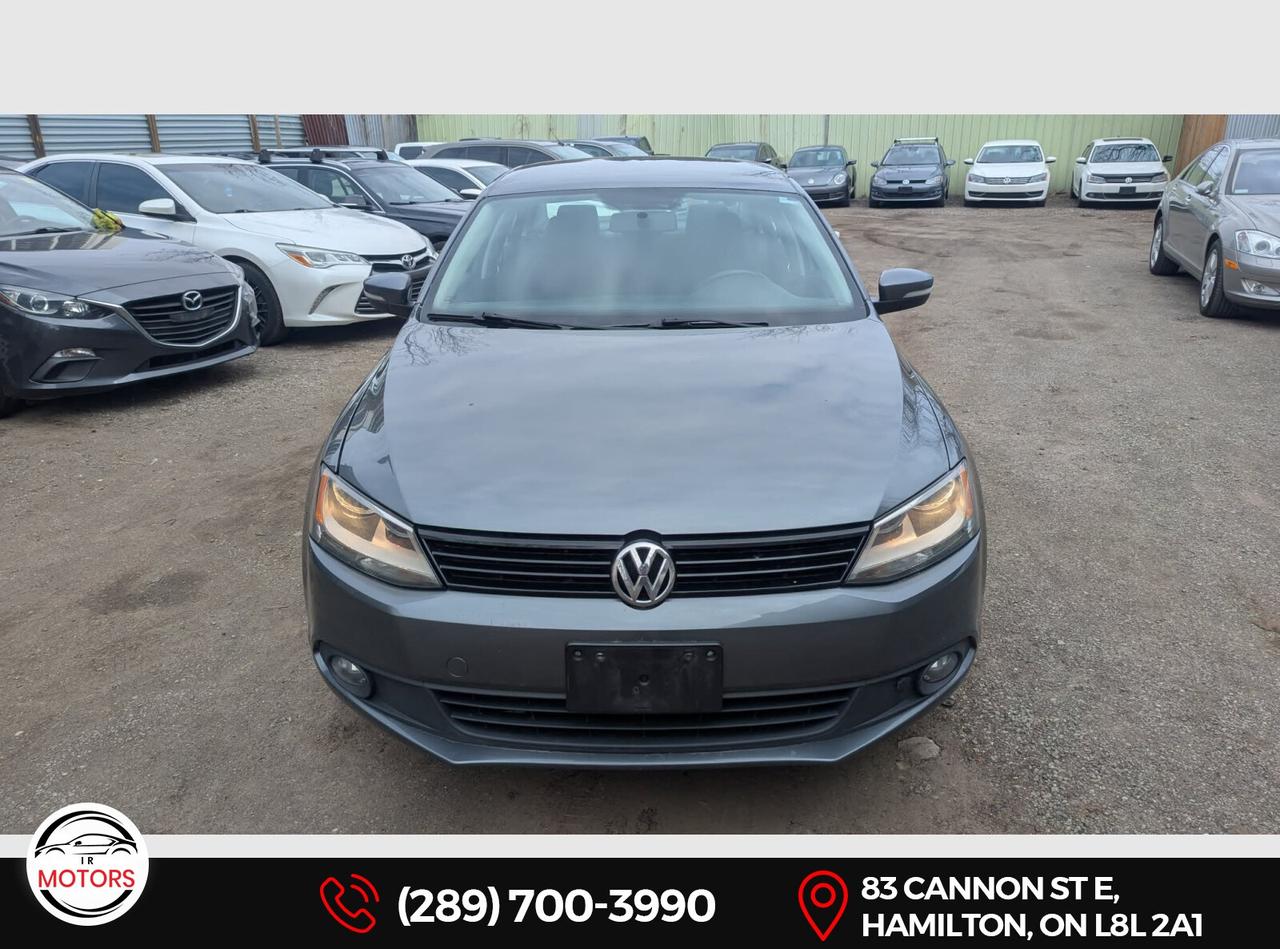 2014 Volkswagen Jetta Man 2.0 *Certified* *1 Owner* *No Accidents*  Photo