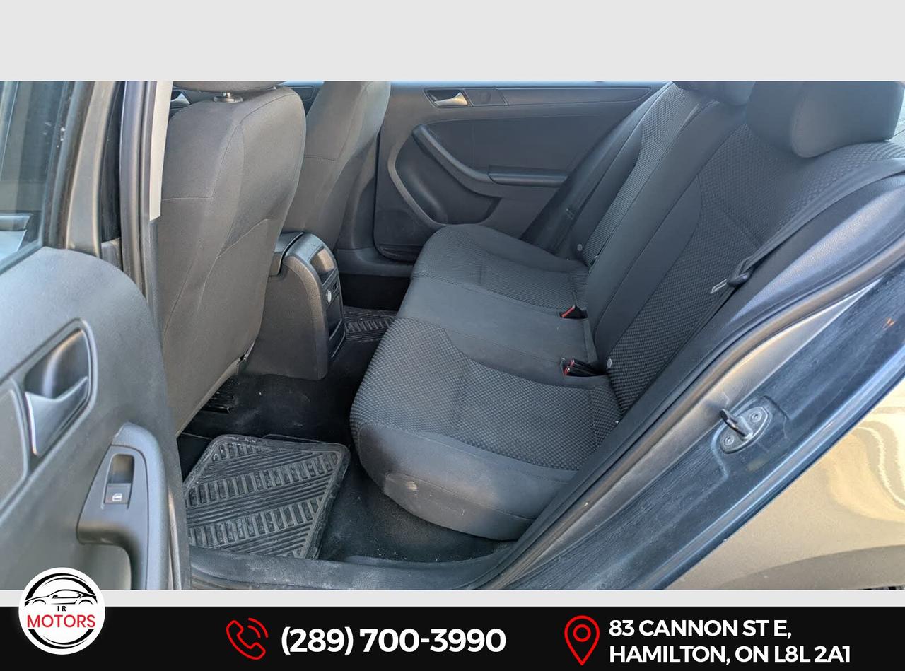 2014 Volkswagen Jetta Man 2.0 *Certified* *1 Owner* *No Accidents*  Photo