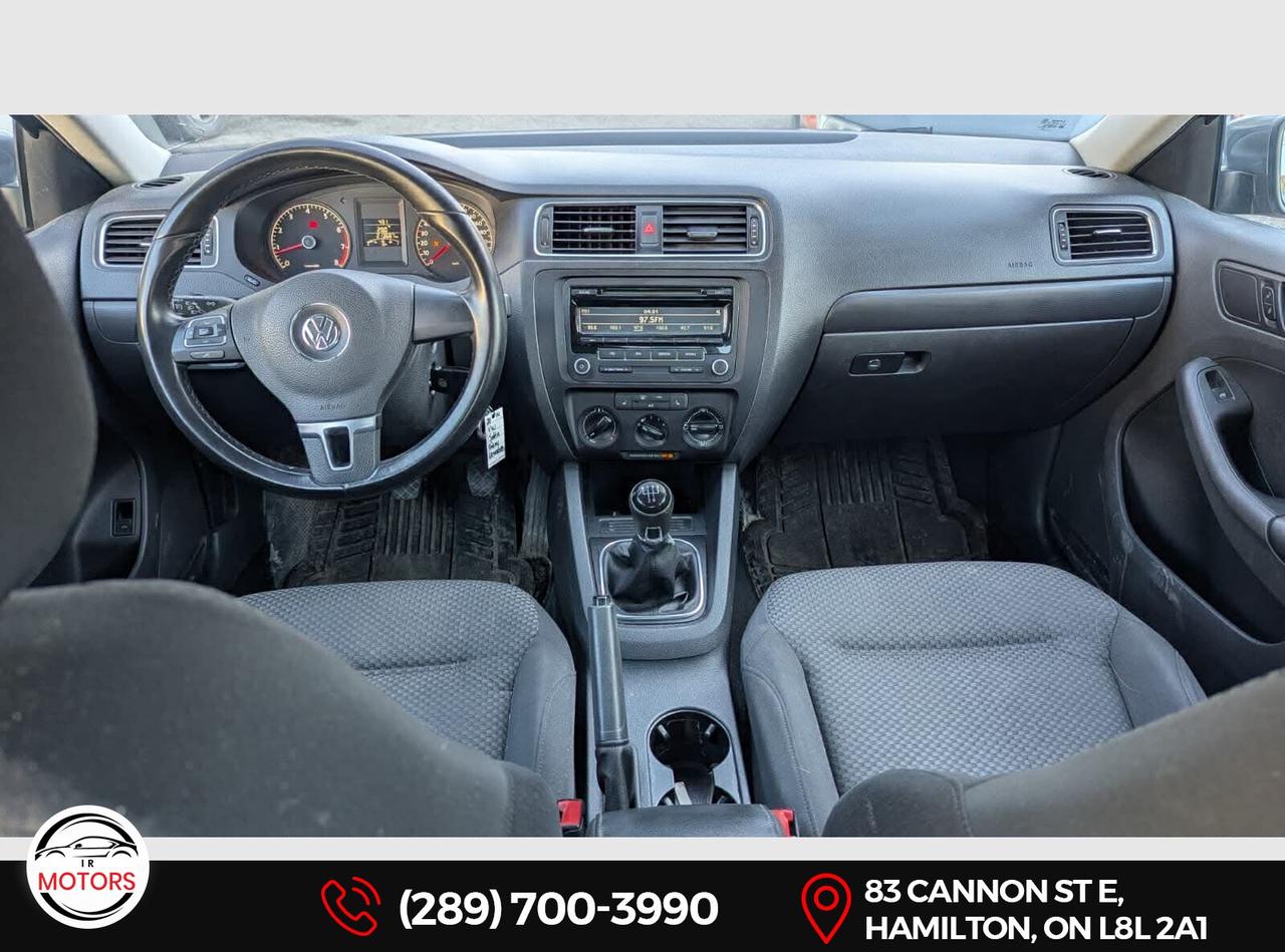 2014 Volkswagen Jetta Man 2.0 *Certified* *1 Owner* *No Accidents*  Photo