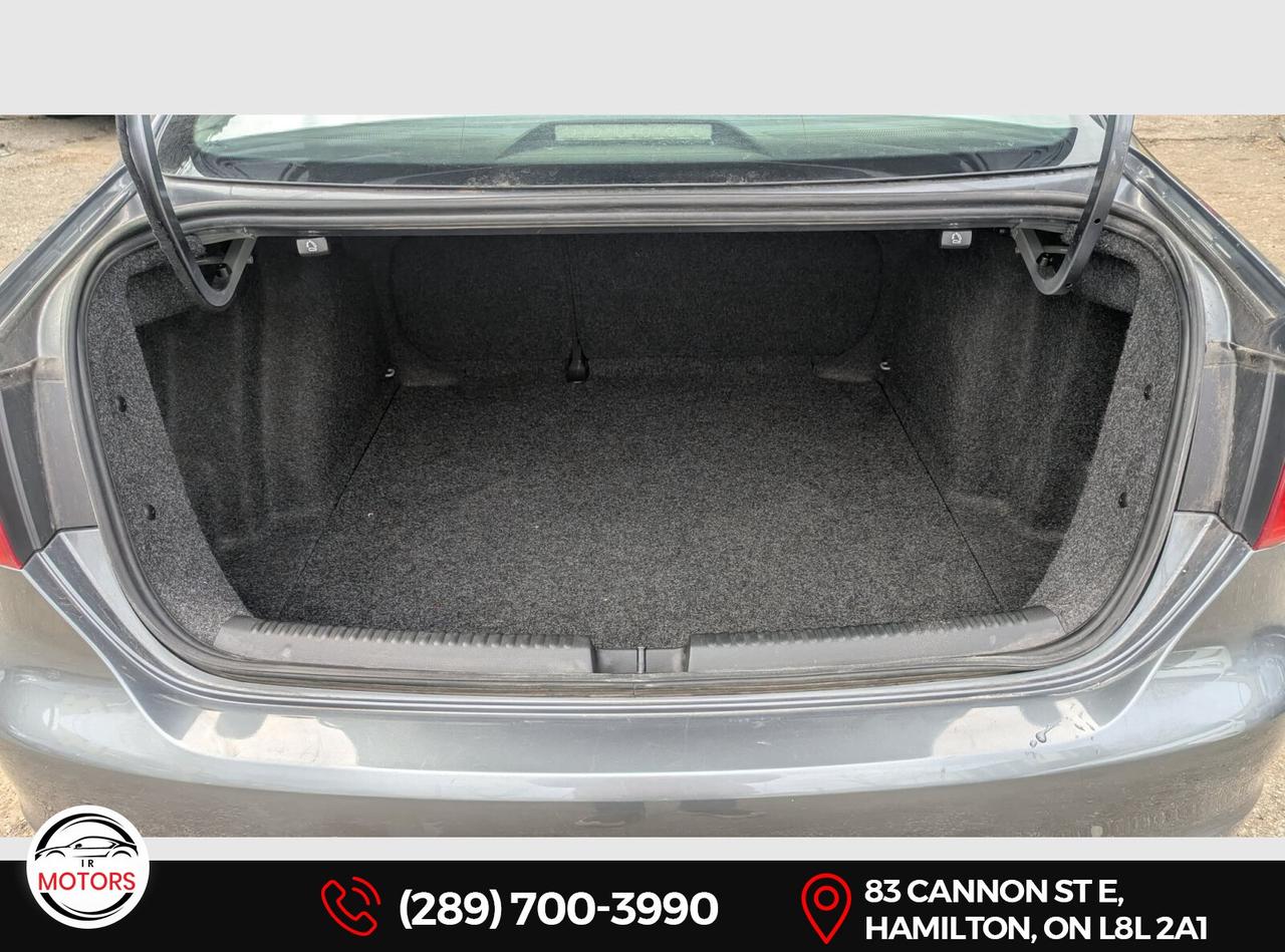 2014 Volkswagen Jetta Man 2.0 *Certified* *1 Owner* *No Accidents*  Photo