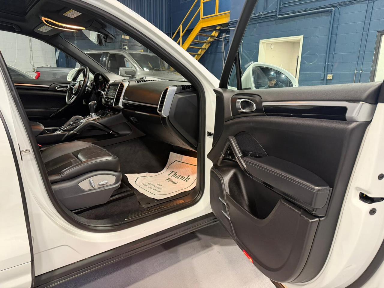 2016 Porsche Cayenne Base Photo