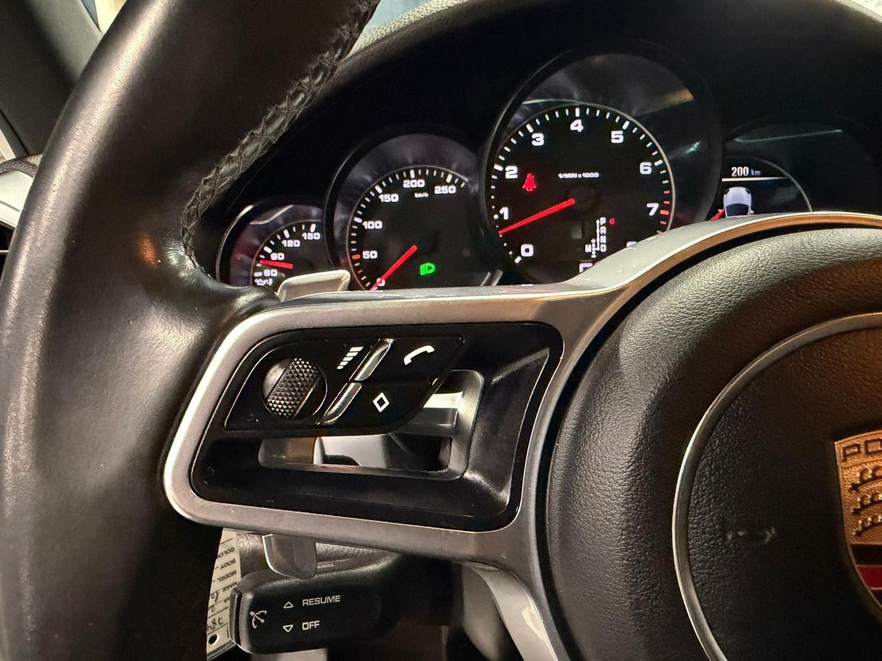 2016 Porsche Cayenne Base Photo