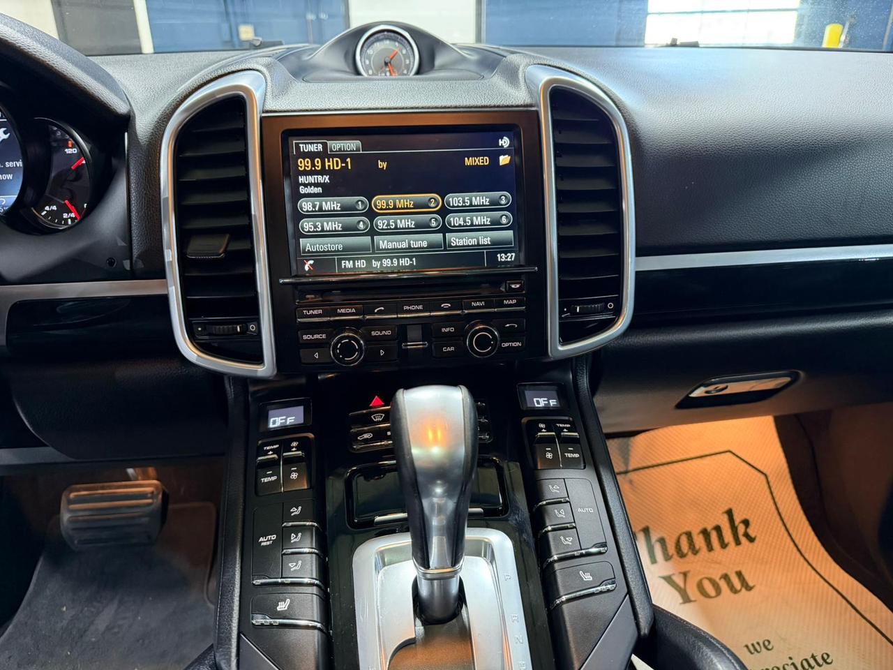 2016 Porsche Cayenne Base Photo