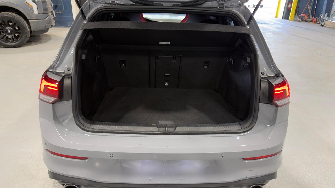 2022 Volkswagen Golf GTI  Photo