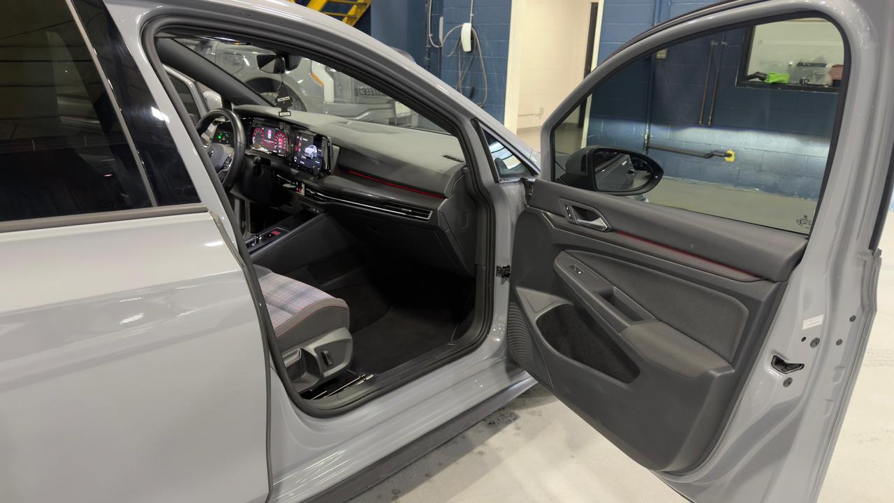 2022 Volkswagen Golf GTI  Photo