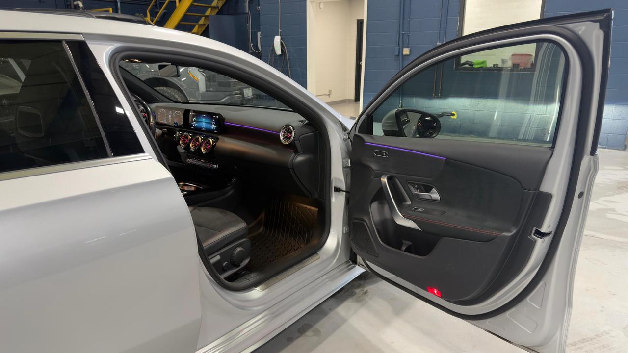 2022 Mercedes-Benz A-Class A 250 Photo