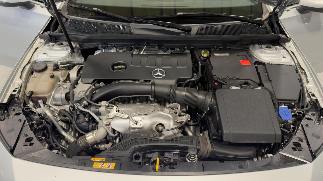 2022 Mercedes-Benz A-Class A 250 Photo