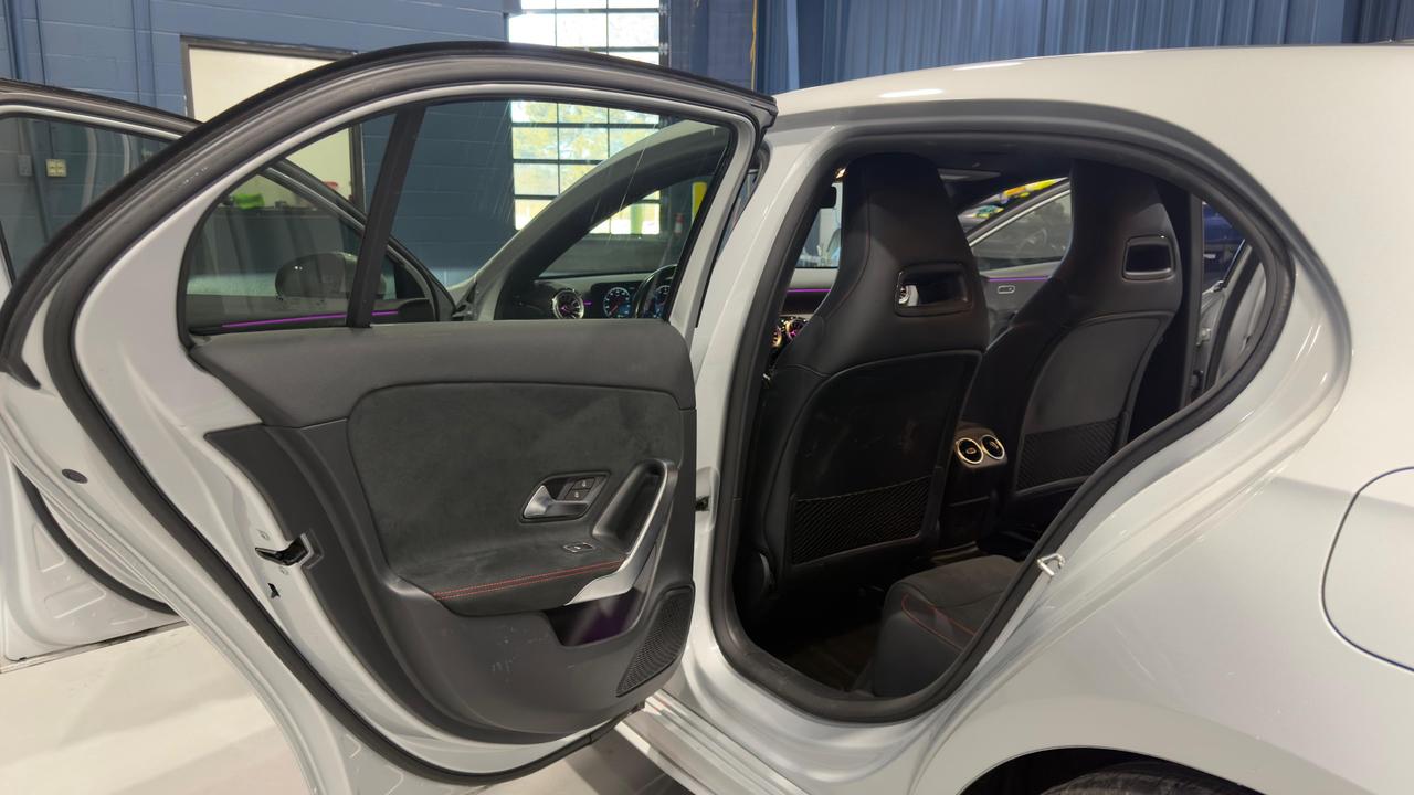 2022 Mercedes-Benz A-Class A 250 Photo