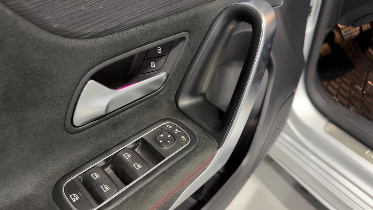 2022 Mercedes-Benz A-Class A 250 Photo