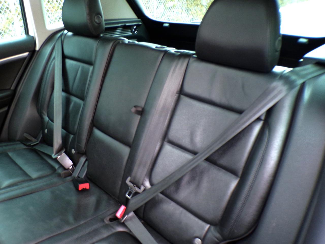 2015 Volkswagen Tiguan Highline 4MOTION Photo