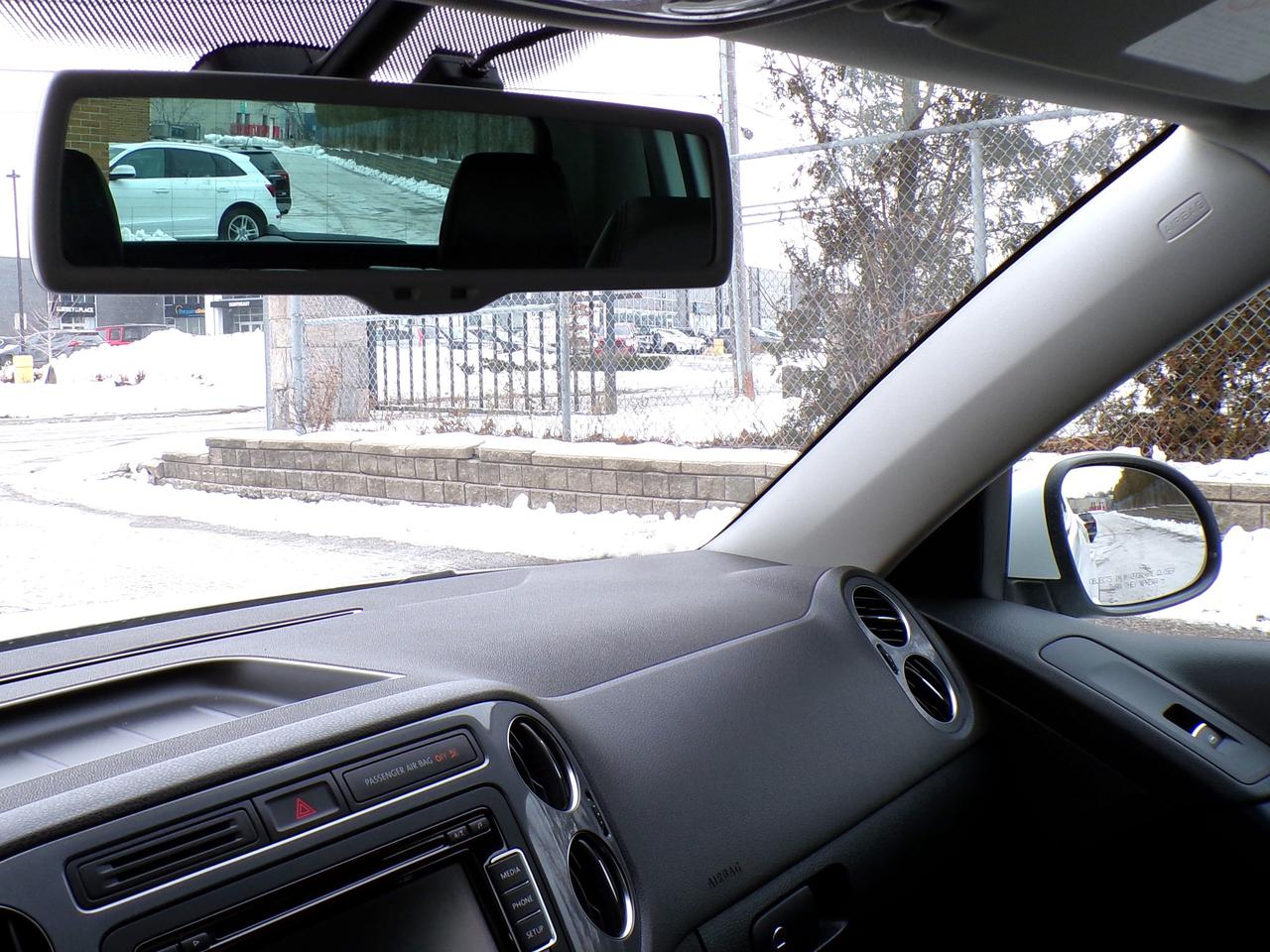 2015 Volkswagen Tiguan Highline 4MOTION Photo