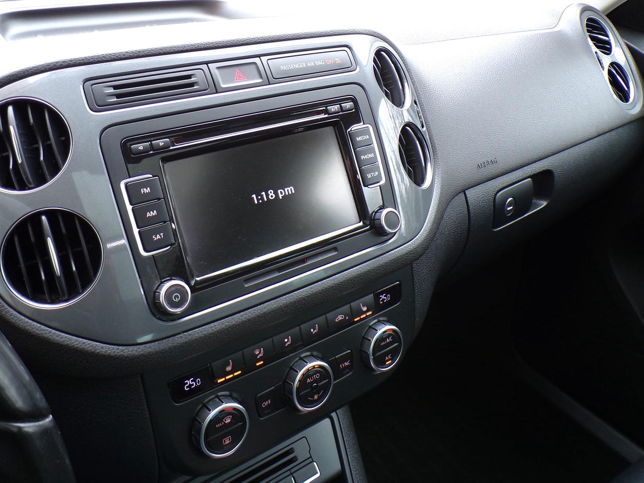 2015 Volkswagen Tiguan Highline 4MOTION Photo