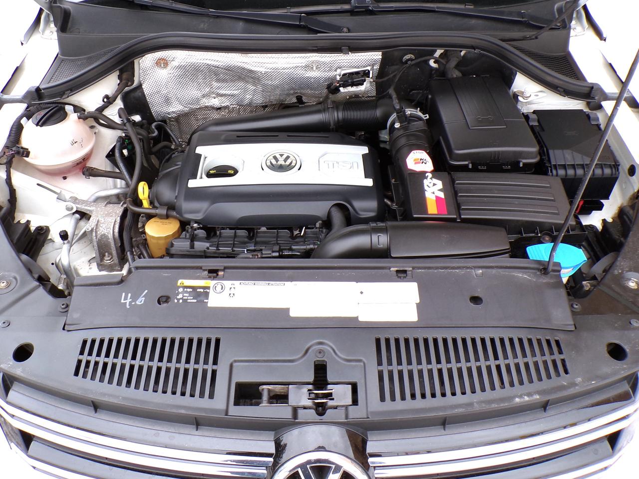 2015 Volkswagen Tiguan Highline 4MOTION Photo