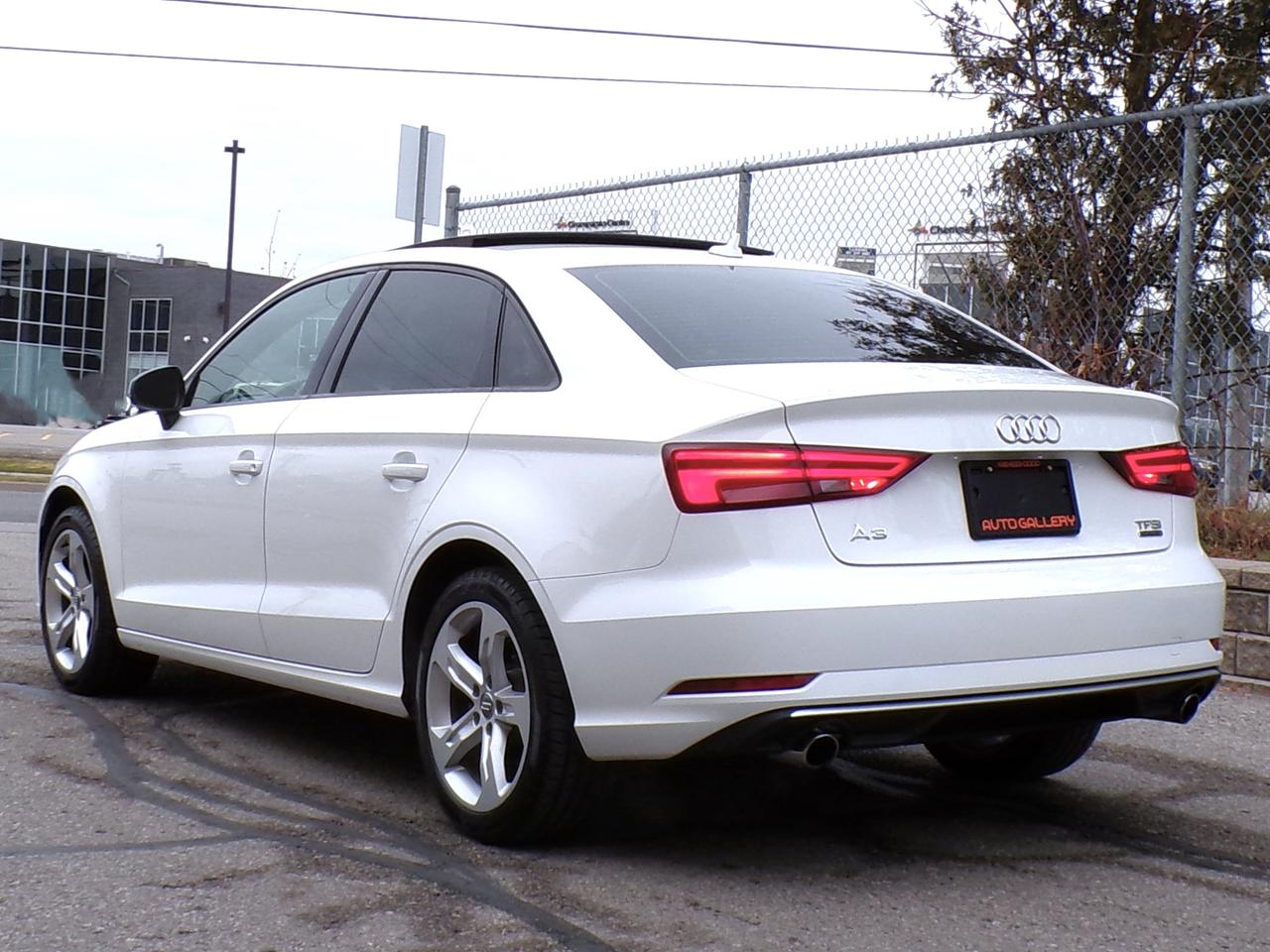 2018 Audi A3 TFSI QUATTRO KOMFORT PREMIUM Photo