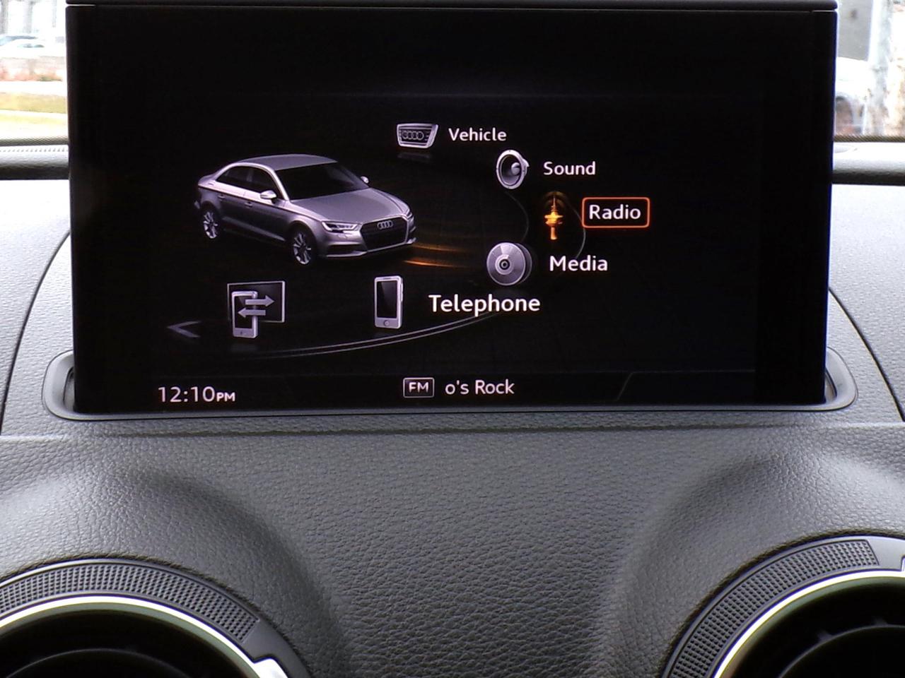 2018 Audi A3 TFSI QUATTRO KOMFORT PREMIUM Photo