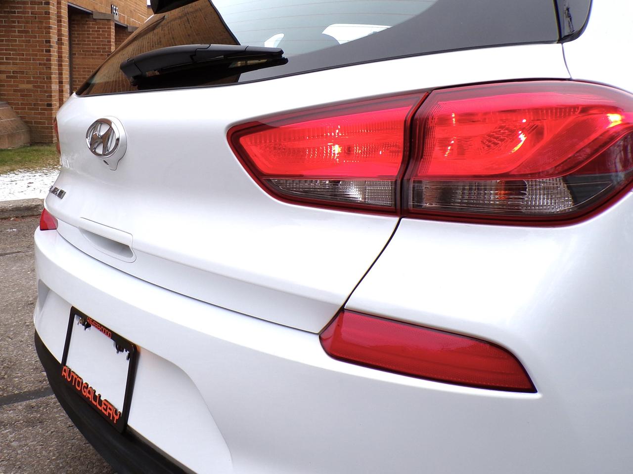 2018 Hyundai Elantra GT GLS | BSM | PANO ROOF | CAMERA Photo