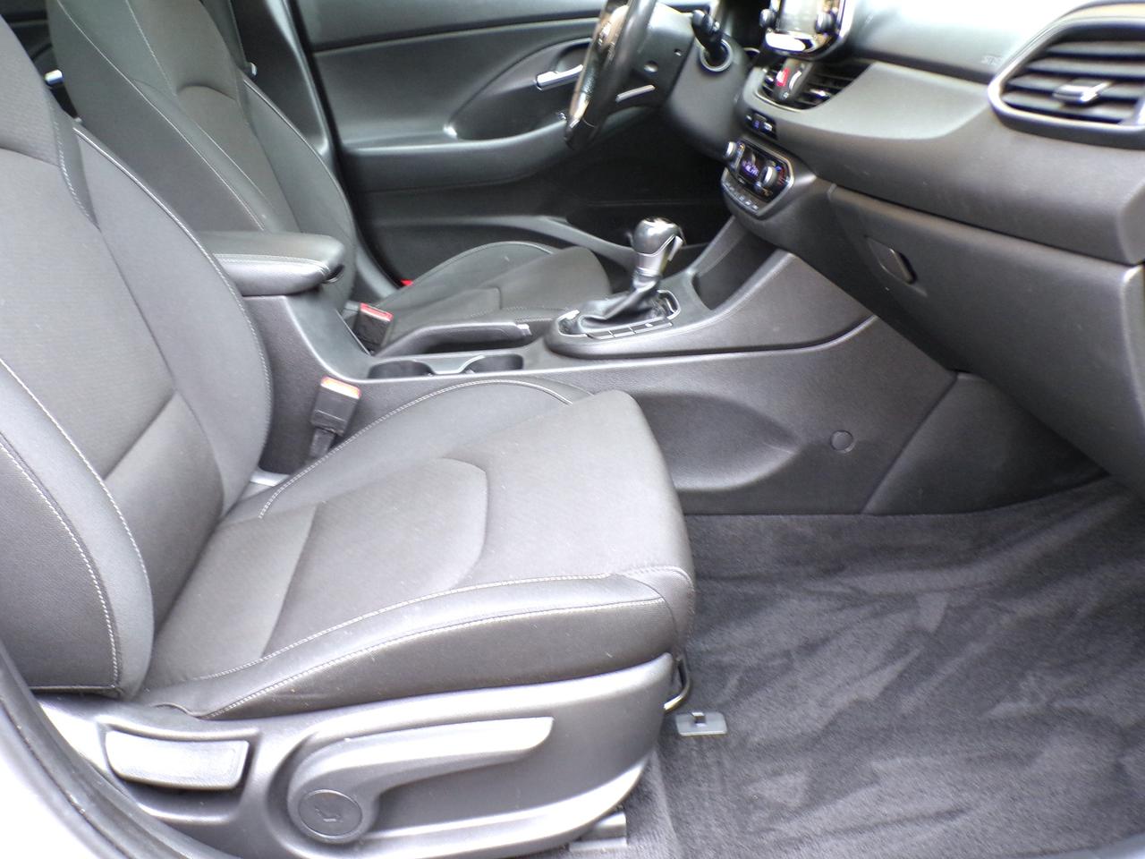 2018 Hyundai Elantra GT GLS | BSM | PANO ROOF | CAMERA Photo