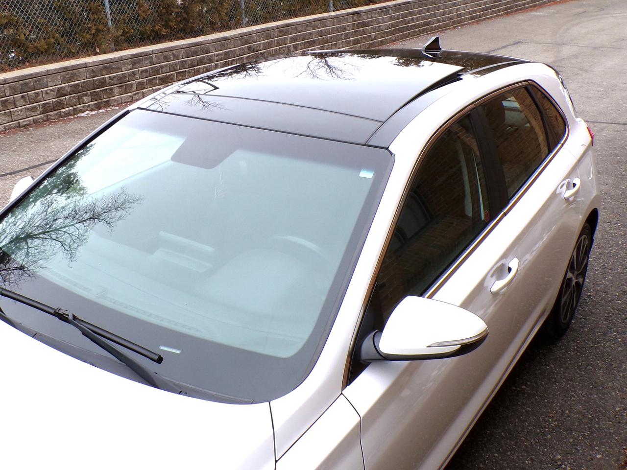 2018 Hyundai Elantra GT GLS | BSM | PANO ROOF | CAMERA Photo