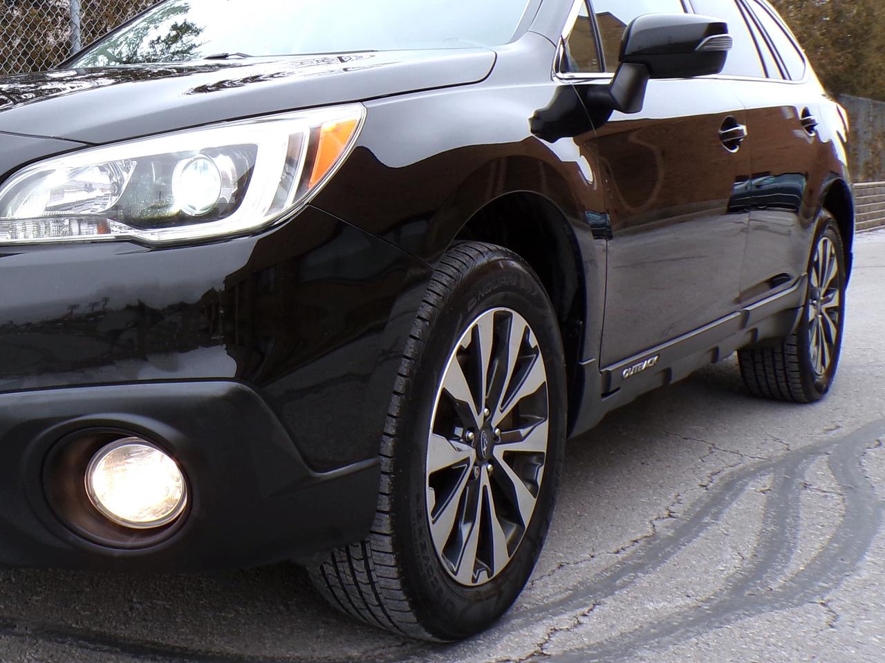 2015 Subaru Outback 3.6R LIMITED AWD | BSD | CAMERA | SUNROOF Photo3