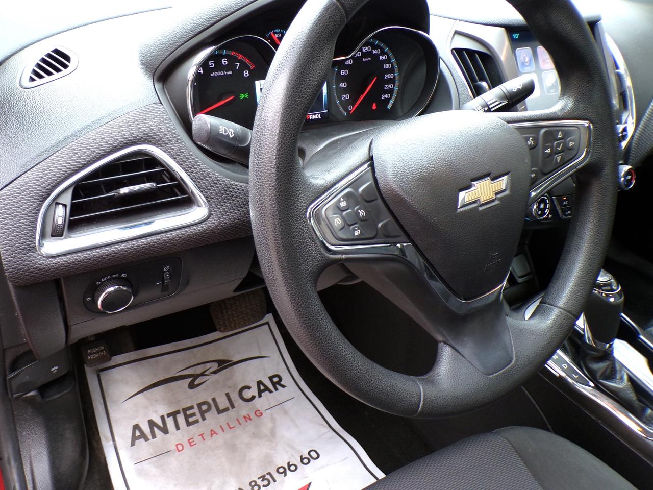 2017 Chevrolet Cruze LT | BSM | CAMERA | SUNROOF | H. SEATS Photo