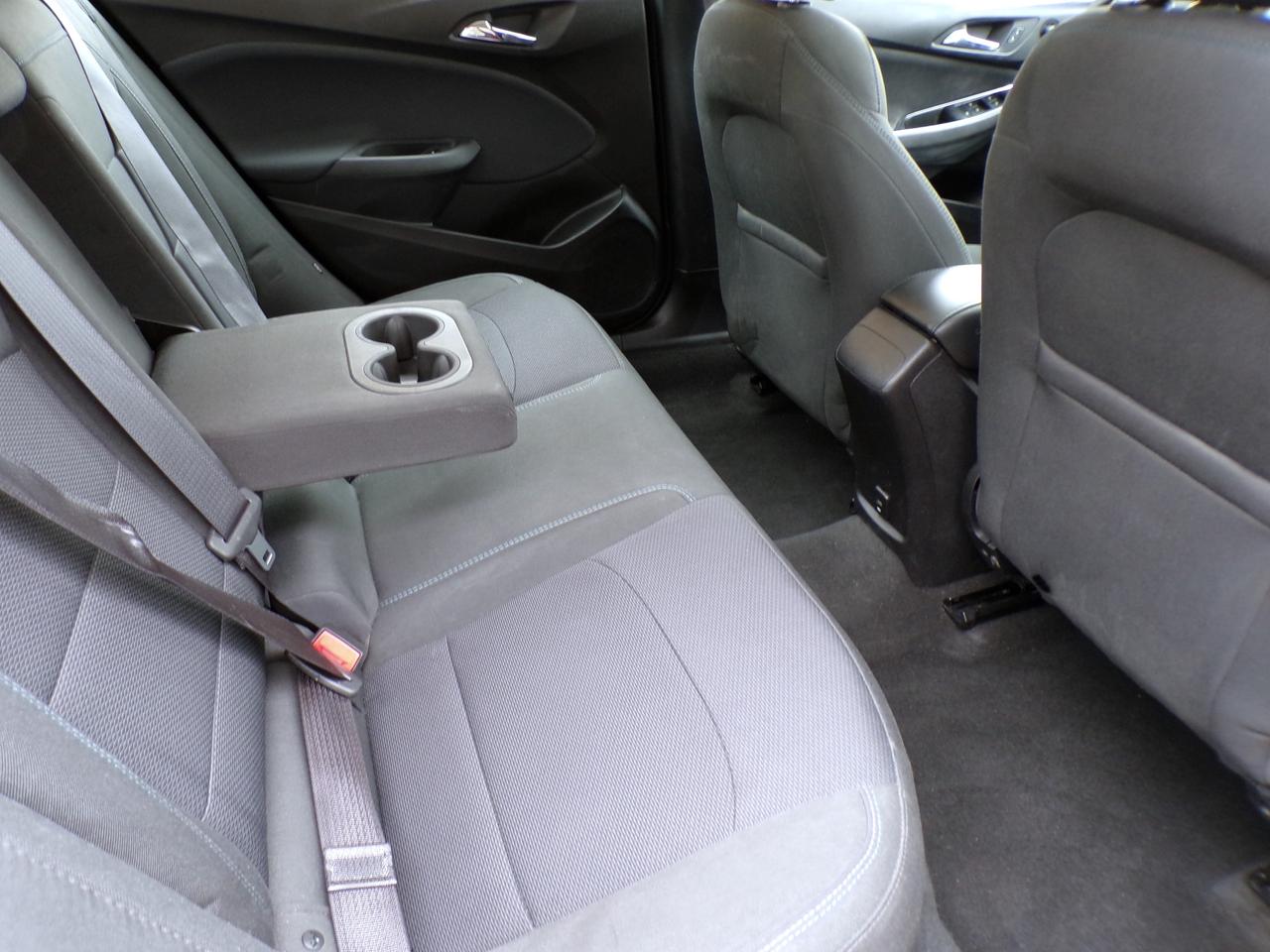 2017 Chevrolet Cruze LT | BSM | CAMERA | SUNROOF | H. SEATS Photo