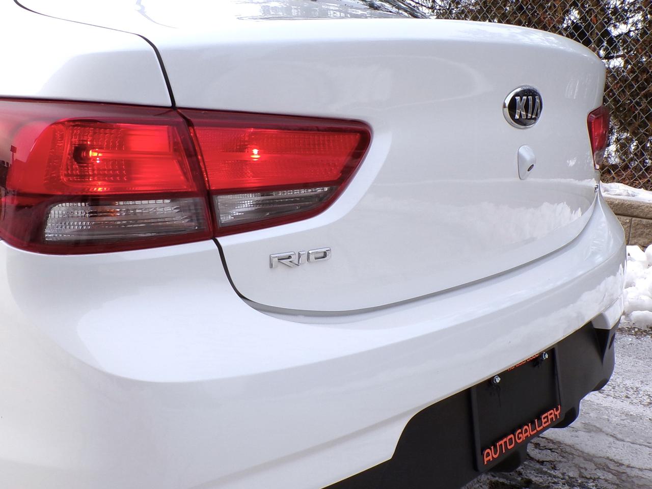 2018 Kia Rio EX | CAMERA | SUNROOF | H. SEATS | H. STEERING Photo