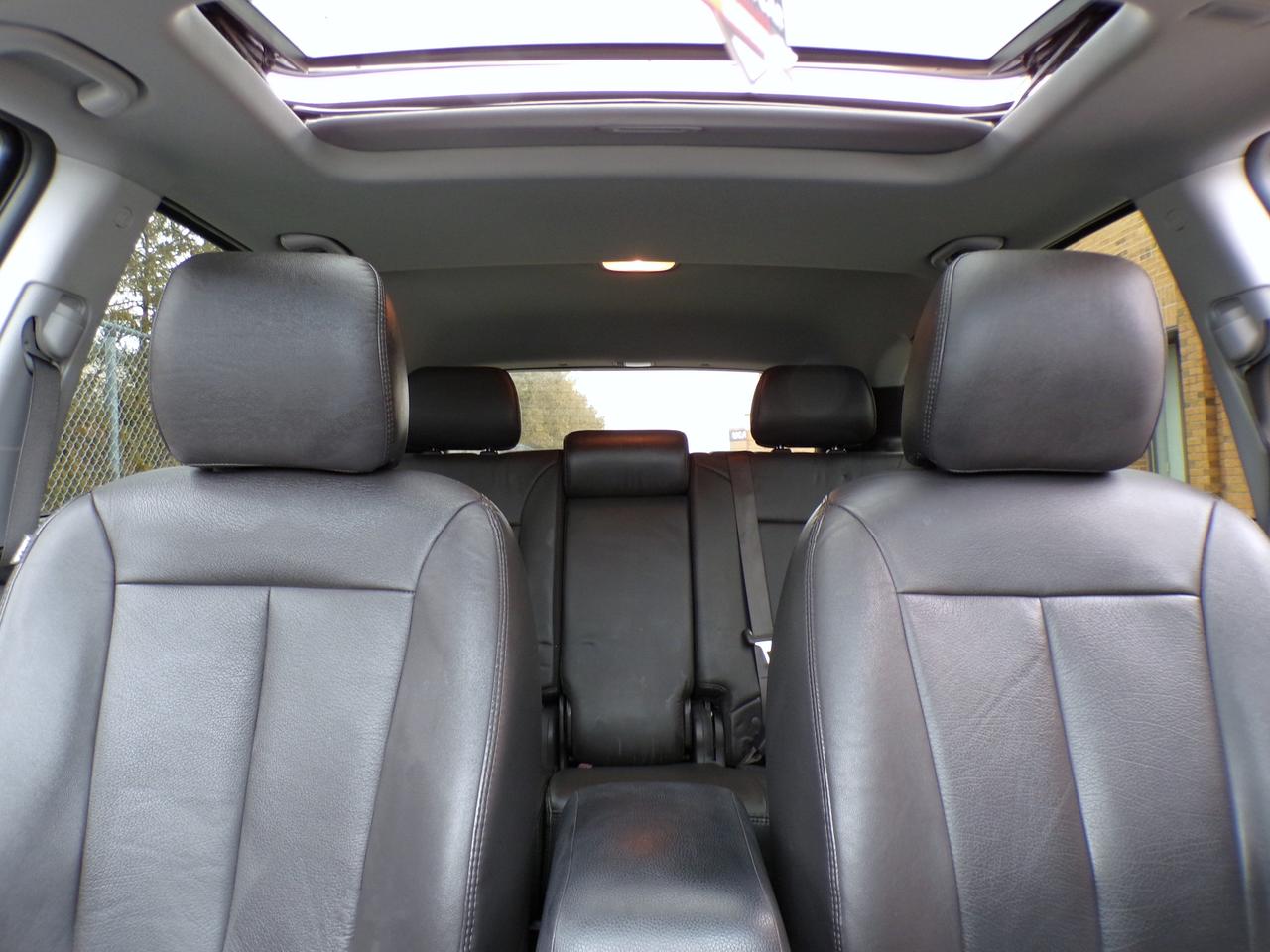 2011 Hyundai Santa Fe 3.5L LIMITED AWD Photo