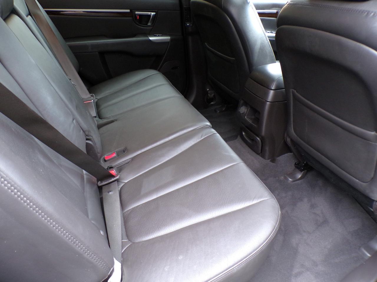 2011 Hyundai Santa Fe 3.5L LIMITED AWD Photo