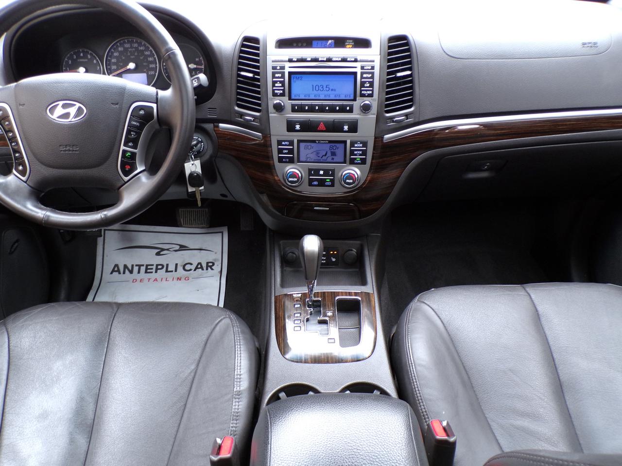 2011 Hyundai Santa Fe 3.5L LIMITED AWD Photo