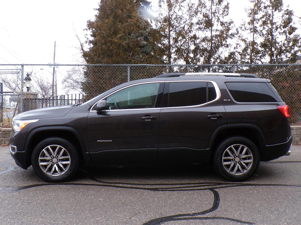 2017 GMC Acadia SLE2 6 PASSENGER ON-STAR NAVI CAMERA R. START H. SEATS Photo